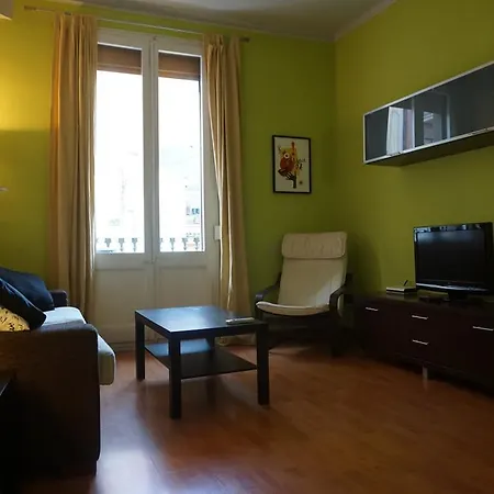 Aparteasy - Montjuic & Fira