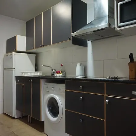 Aparteasy - Montjuic & Fira Barcelona